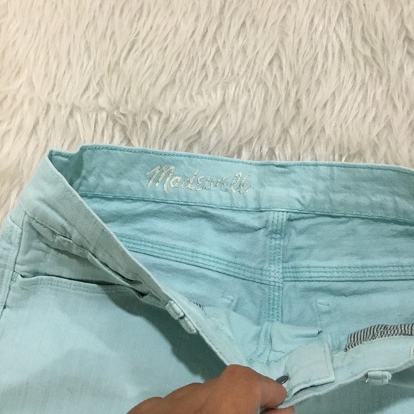 Madewell blue stretchy distressed denim summer shorts size 26 - Picture 3 of 4